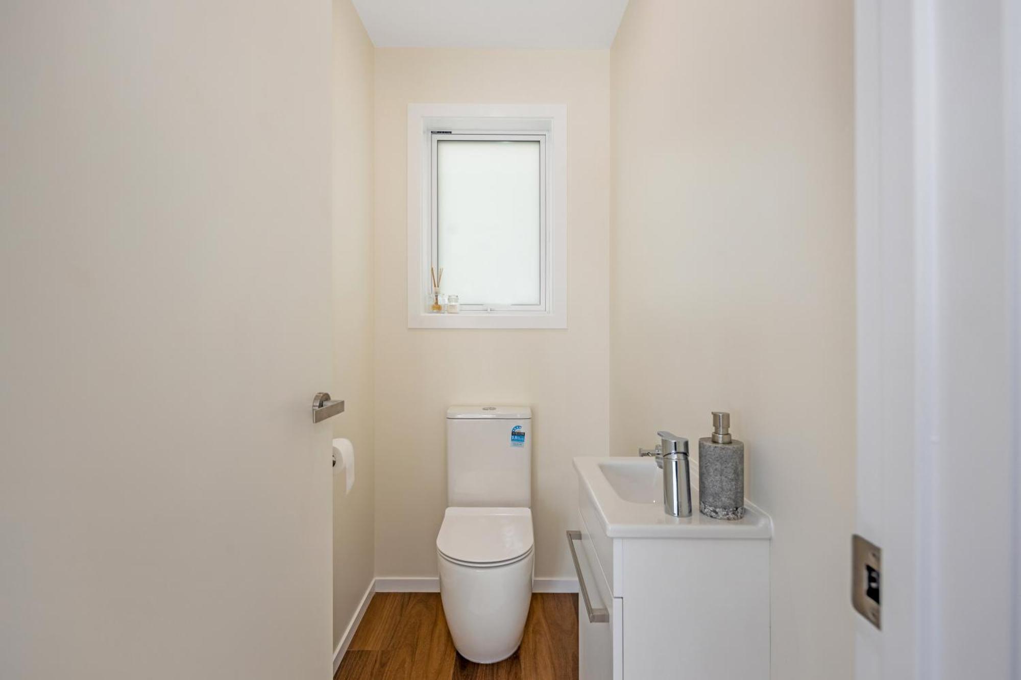 Stunning View, Privacy, Close To Ferry & Brand-New Wellington Exteriör bild