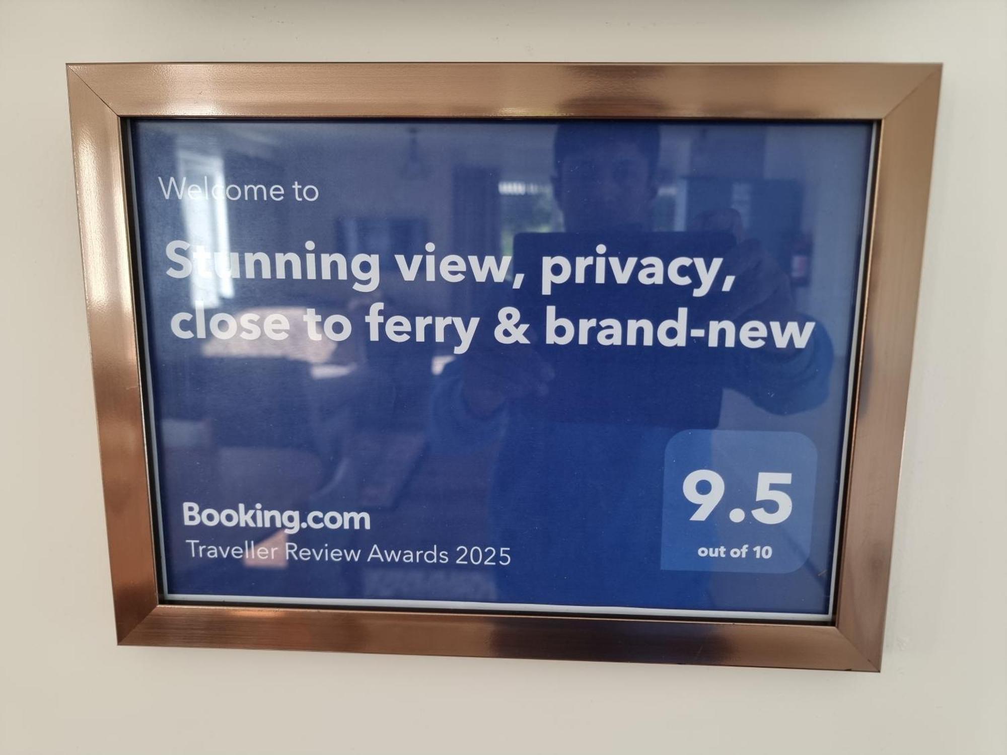 Stunning View, Privacy, Close To Ferry & Brand-New Wellington Exteriör bild